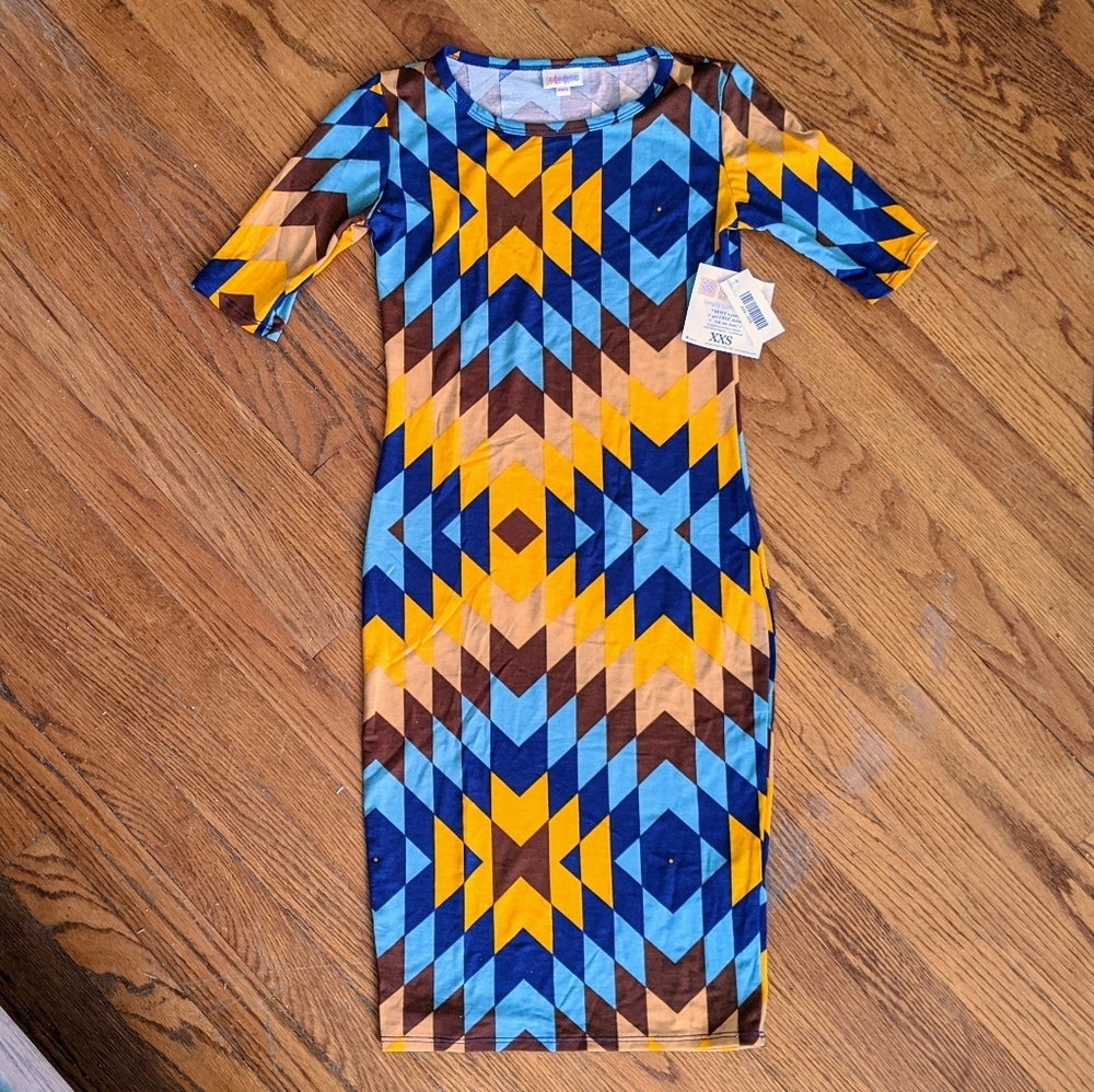 Lularoe julia